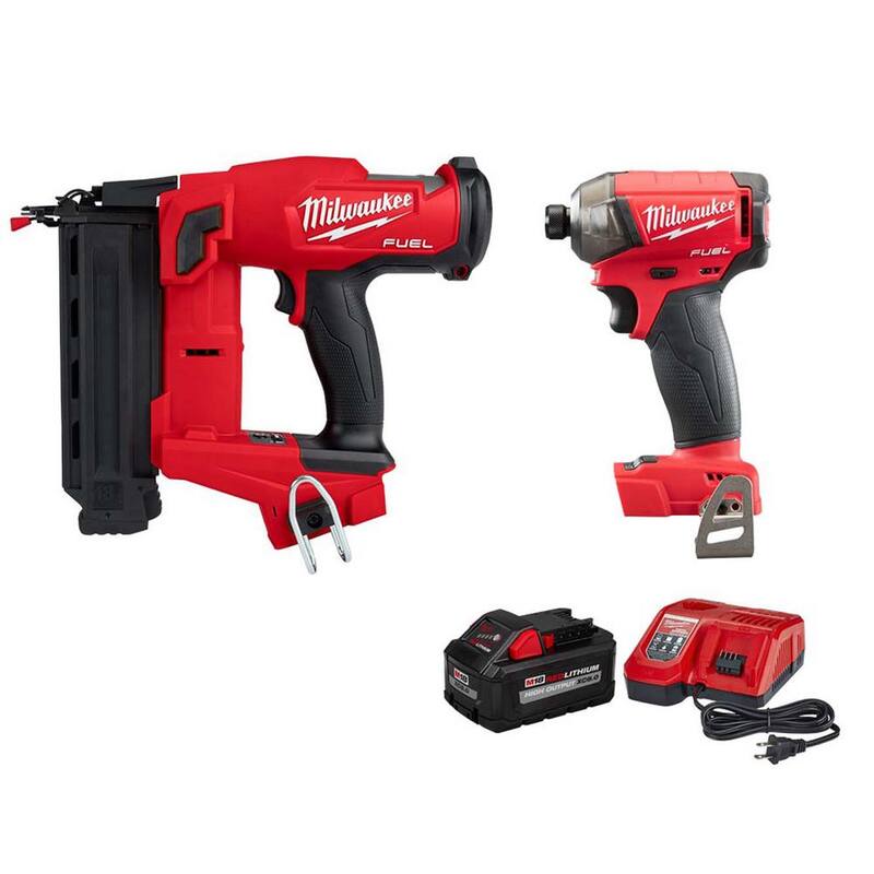 Clavadora de brads inalámbrica sin escobillas Milwaukee M18 FUEL de 18 voltios de litio-ion de 18 calibres Gen II con kit de batería M18 SURGE de 1/4 de pulgada y 8.0 Ah - 2746-20-2760-20-48-59-1880