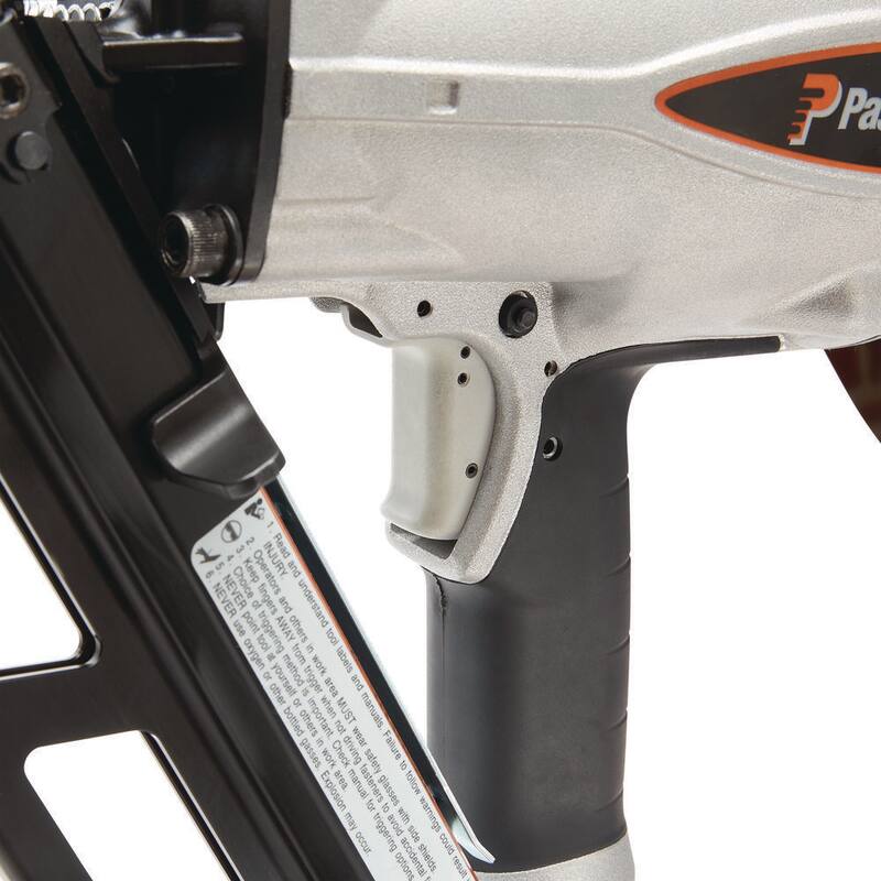 Clavadora neumática Paslode Pneumatic 3-1/2 in. 30 grados Air Corded PowerMaster Plus con cabeza recortada - 501000