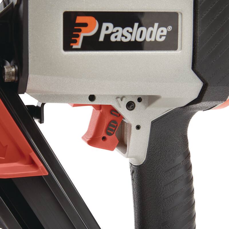 Pistola neumática para armado compacta de 30 grados con clavos de 3 1/4 pulgadas - 513000