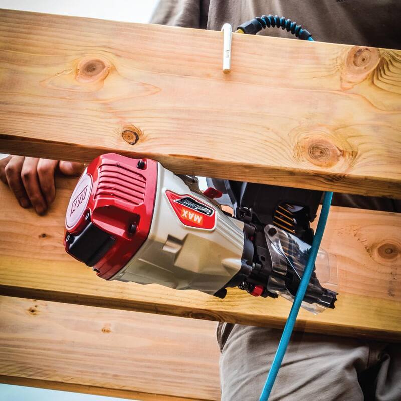 MAX SuperFramer 15 degree Coil Framing Nailer - CN890F2

Clavadora de armazones en bobina de 15 grados MAX SuperFramer - CN890F2