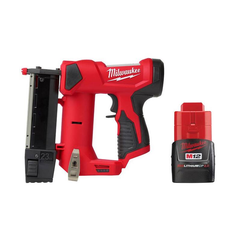 Milwaukee M12 Clavadora inalámbrica de clavos de calibre 23 de 12 voltios con batería M12 2.0 Ah - 2540-20-48-11-2420