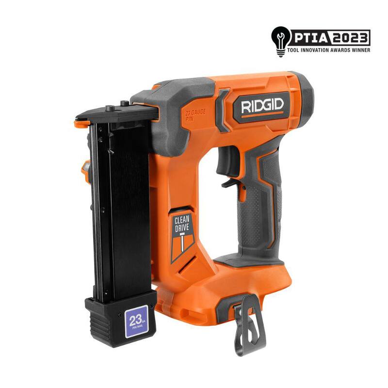 Clavadora de clavos sin cabeza RIDGID 18V de 23 galgas y 1-3/8 pulgadas inalámbrica con batería de iones de litio de 18V 4.0 Ah (paquete de 2) - R09898B-AC87004P