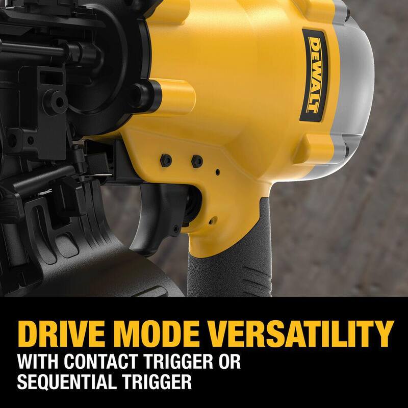 DEWALT Clavadora de techos de bobina neumática de 15 grados de 1-3/4 pulgadas - DW46RN