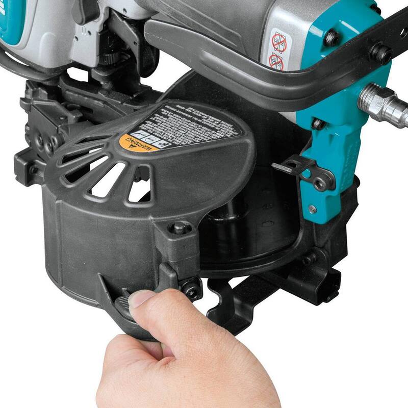 Clavadora de techos con bobina de 15 grados con cable de aire Makita - AN454