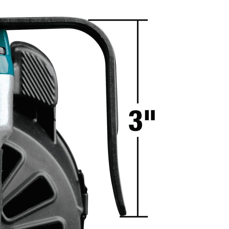 Clavadora de techos con bobina de 15 grados con cable de aire Makita - AN454
