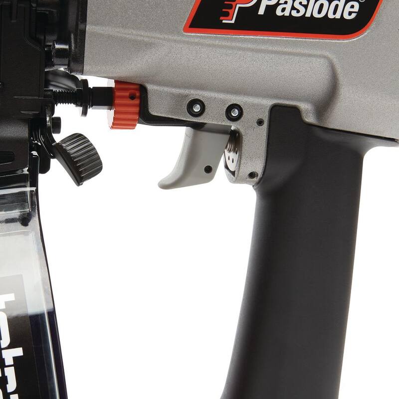 Clavadora de Bobina Paslode Pneumática 1-1/8 in. 0° tetraGRIP para Revestimiento - 515400