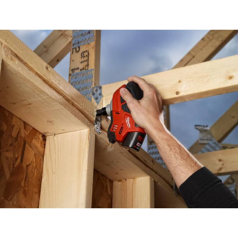 2633-20 Martillo de mano inalámbrico de 12 voltios de iones de litio Milwaukee M12 (herramienta solamente)
