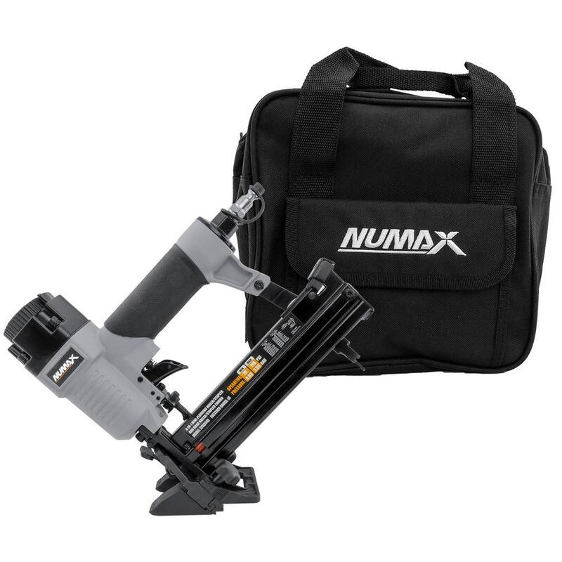 NuMax Pneumatic 4 en 1

Clavadora y engrapadora de suelo mini de 18 calibres y 1-5/8 pulgadas con bolsa de lona - SFBC940