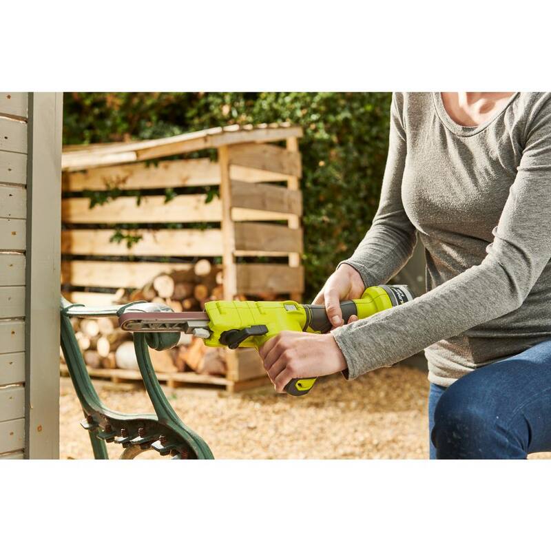 Lijadora de banda inalámbrica RYOBI ONE+ 18V de 1/2 pulgadas x 18 pulgadas (solo la herramienta) - PSD101B