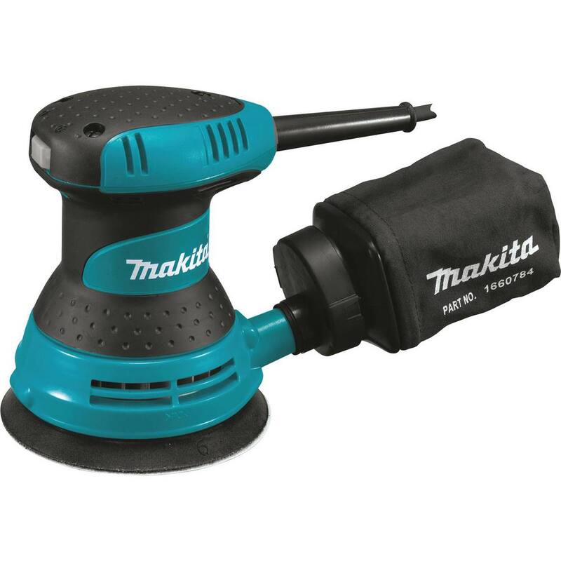 Lijadora orbital aleatoria de agarre en palma con cable de 3 amperios y 5 pulgadas de Makita con bolsa de polvo y estuche duro - BO5030K