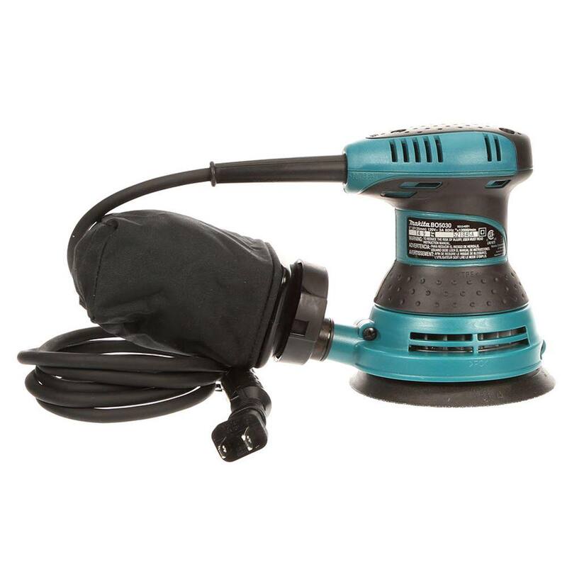 Lijadora orbital aleatoria de agarre en palma con cable de 3 amperios y 5 pulgadas de Makita con bolsa de polvo y estuche duro - BO5030K