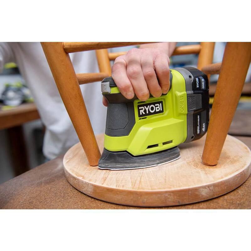 Juego de batería de iones de litio de 18V RYOBI ONE+ con baterías de 2.0 Ah y 4.0 Ah, cargador y lijadora de esquina inalámbrica ONE+ 18V Cordless Corner Cat Finish Sander gratuita - PSK106SB-PCL416B