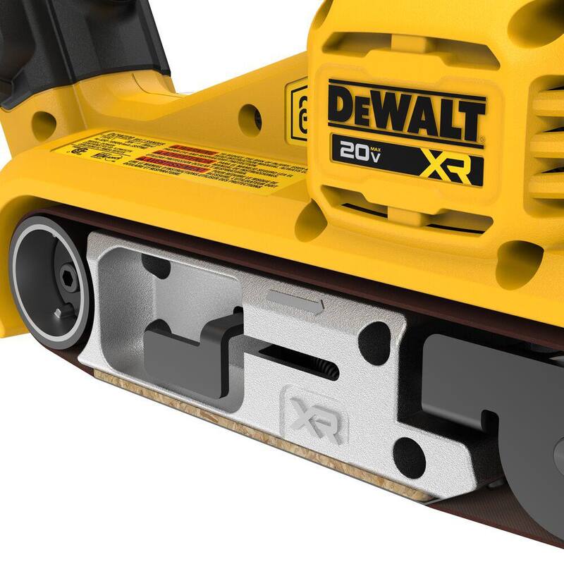 Lijadora de banda inalámbrica DEWALT de 20V de ion de litio con kit de inicio de batería compacta 20V MAX POWERSTACK - DCW220BWCBP034C