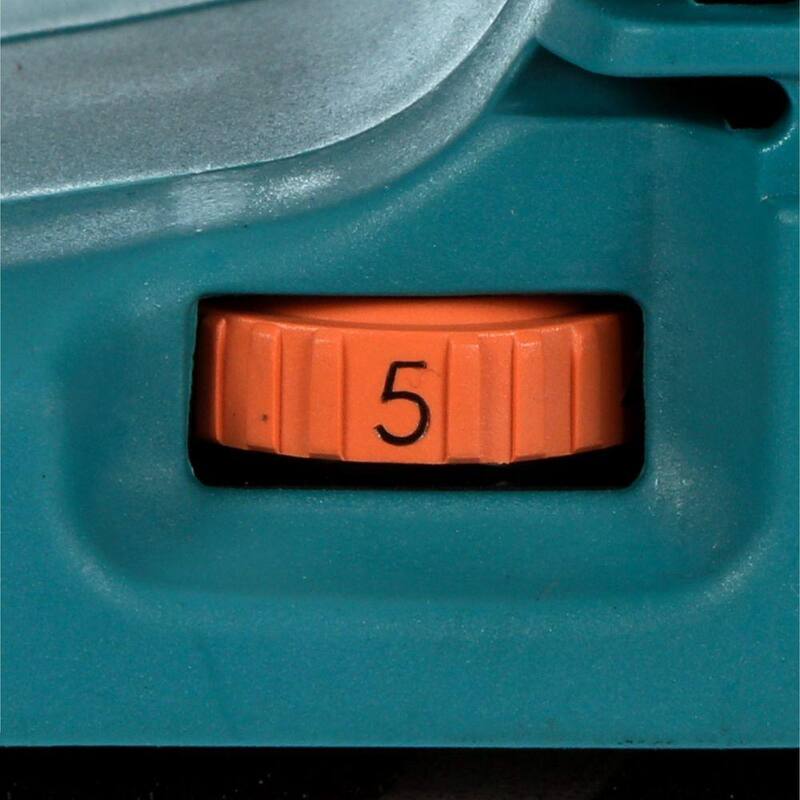 Lijadora de banda con velocidad variable con bolsa de polvo - 9404, 8.8 Amp, 4 pulg. x 24 pulg. de Makita