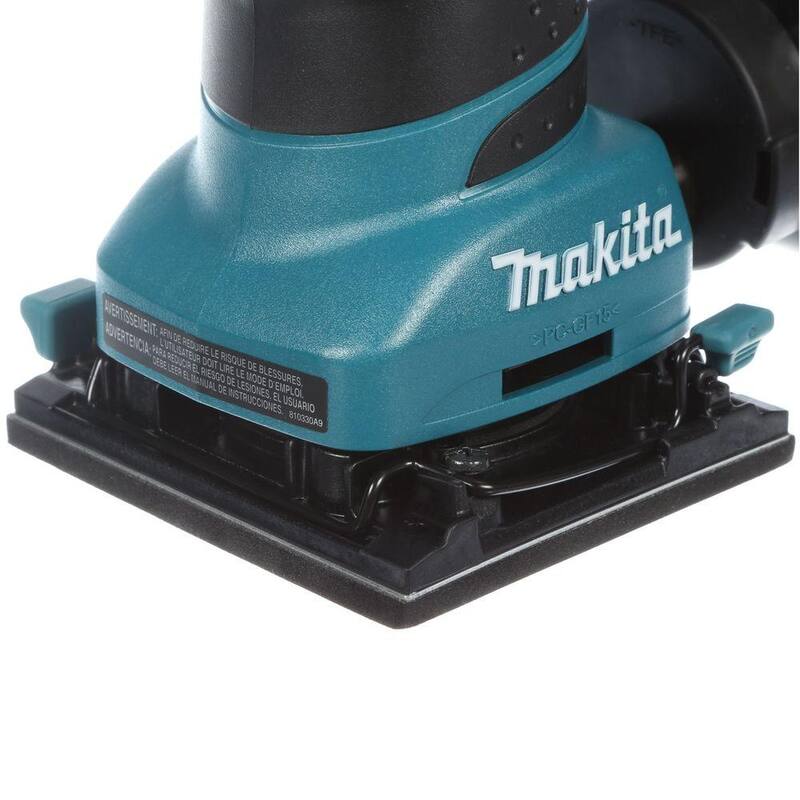 Lijadora de acabado de lámina de 1/4 con cable de 2 amperios de Makita con papel 60G, papel 100G, papel 150G, bolsa de polvo, placa de golpes, estuche rígido - BO4556K