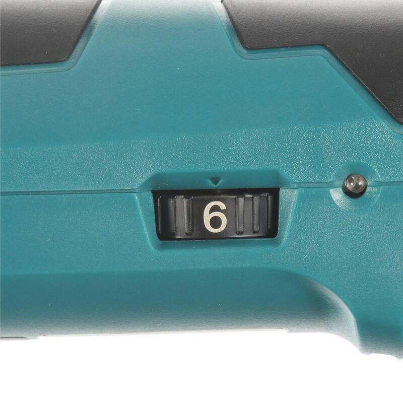 Herramienta múltiple oscilante inalámbrica de velocidad variable Makita 18V LXT de ion de litio (solo herramienta) con adaptadores de cuchilla y accesorios - XMT03Z.