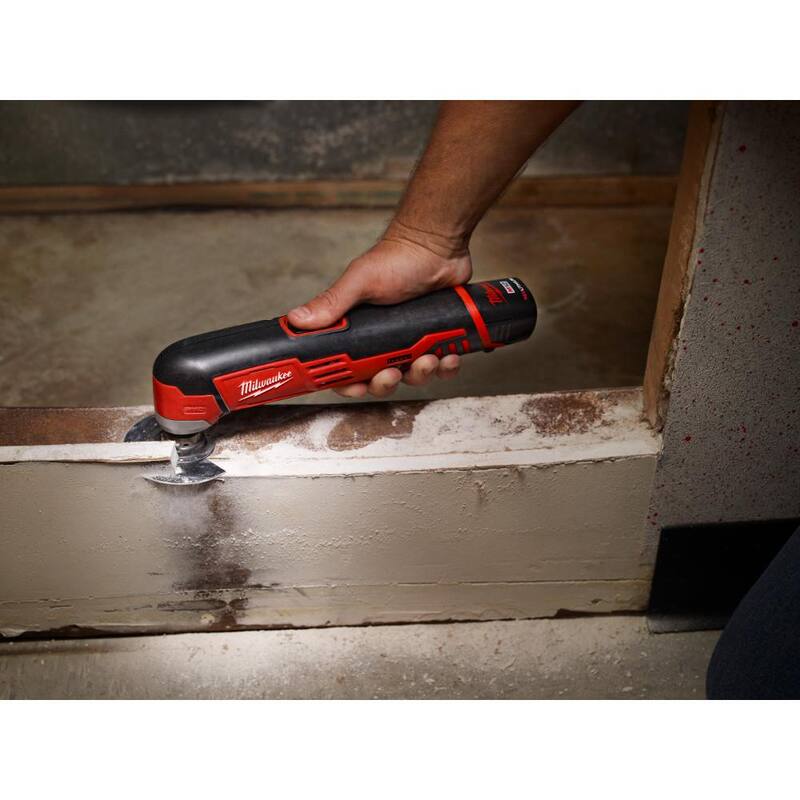 Herramienta multifunción inalámbrica Milwaukee M12 12V de iones de litio (solo herramienta) - 2426-20