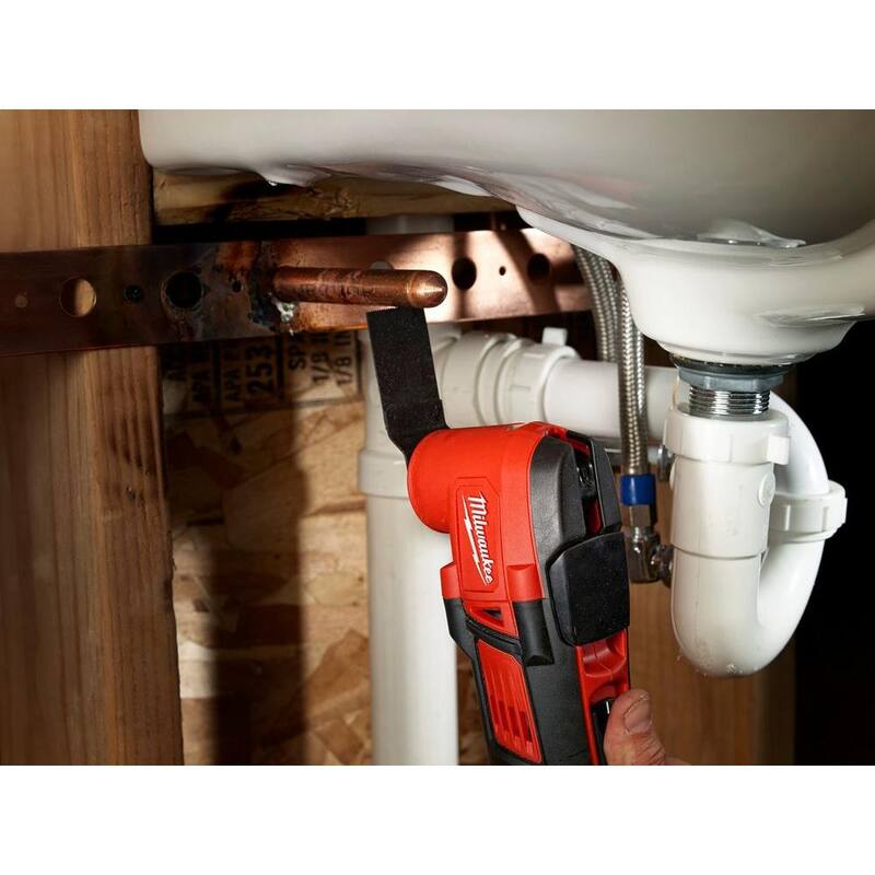 Milwaukee M18 18V Multiherramienta oscilante inalámbrica de iones de litio con batería M18 (1) de alto rendimiento de 6.0Ah y (2) batería de 5.0Ah - 2626-20-48-11-1856