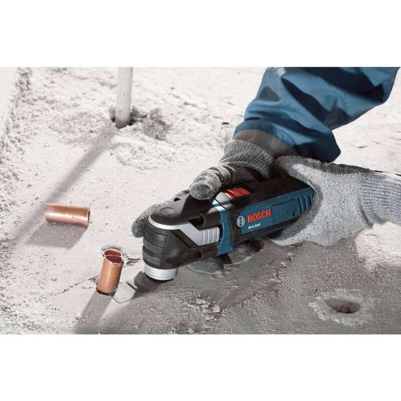 Juego de herramientas multifunción oscilante con cable de 4 amperes StarlockPlus de Bosch (32 piezas) - GOP40-30B