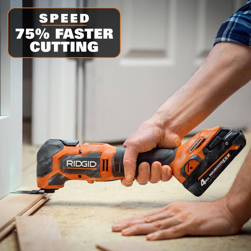 Kit de batería RIDGID 18V 4.0 Ah MAX Output y cargador rápido con herramienta multiusos oscilante inalámbrica de 18V Brushless - AC9840-R86242B