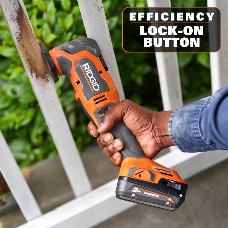 Kit de batería RIDGID 18V 4.0 Ah MAX Output y cargador rápido con herramienta multiusos oscilante inalámbrica de 18V Brushless - AC9840-R86242B