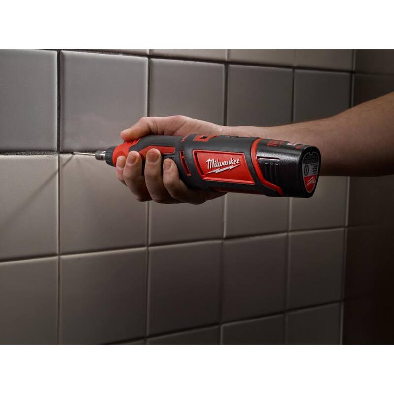 Herramienta rotativa inalámbrica Milwaukee M12 12V de ion de litio con paquete de batería compacta M12 2.0 Ah - 2460-20-48-11-2420