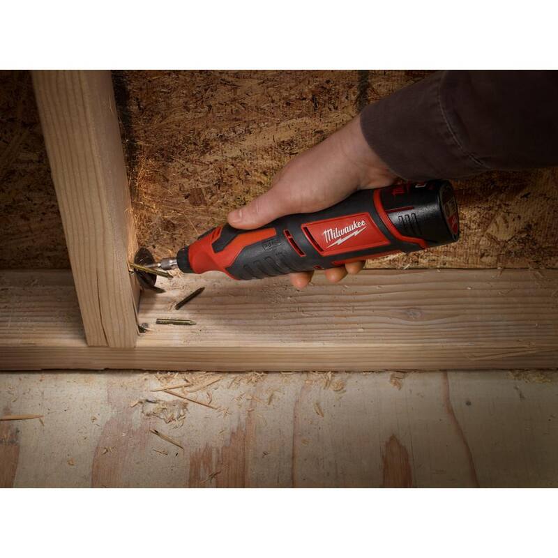 Herramienta rotativa inalámbrica Milwaukee M12 12V de ion de litio con paquete de batería compacta M12 2.0 Ah - 2460-20-48-11-2420