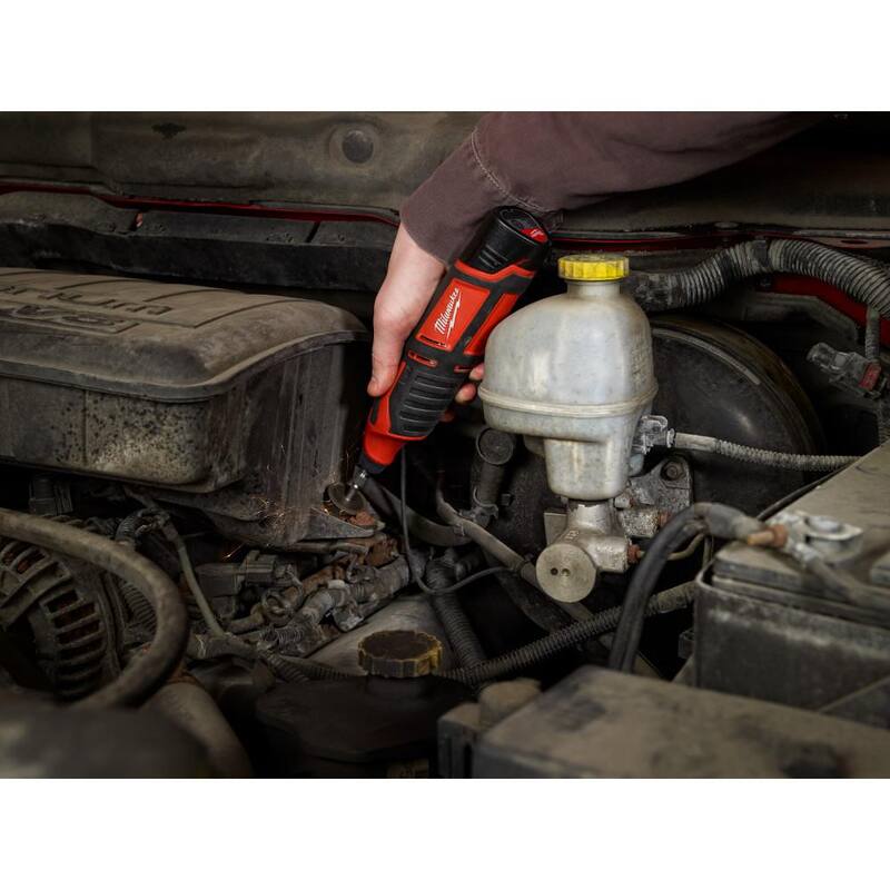 Herramienta rotativa inalámbrica Milwaukee M12 12V de ion de litio con paquete de batería compacta M12 2.0 Ah - 2460-20-48-11-2420