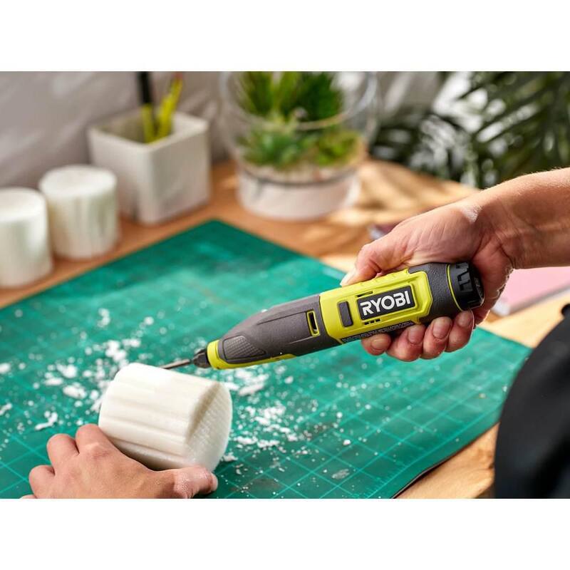 Kit de tallador de energía de litio USB RYOBI con batería de litio USB de 2.0 Ah y cable de carga - FVH51K