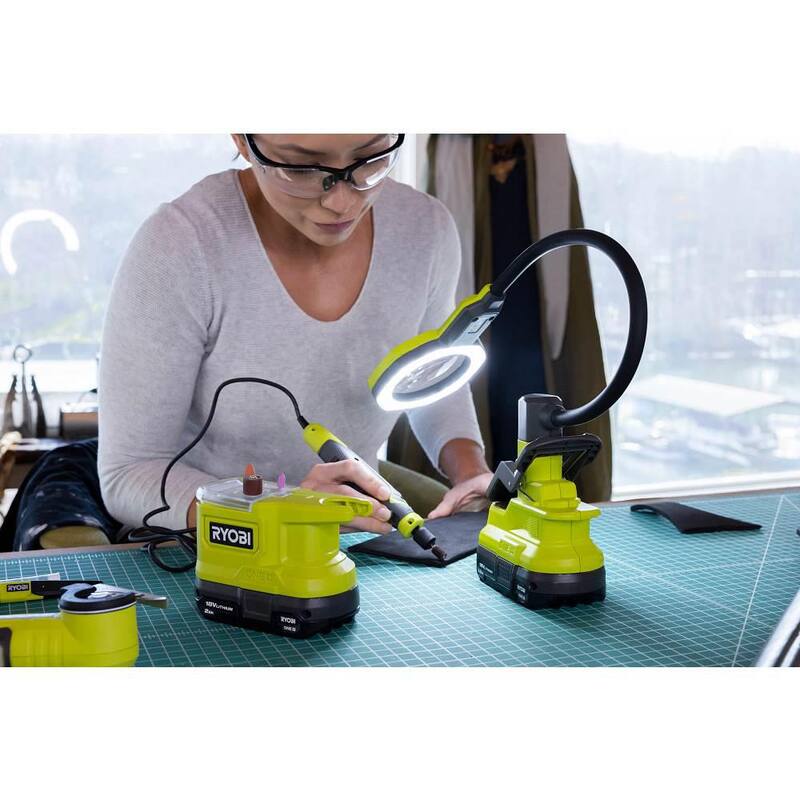Kit de herramienta rotativa de precisión inalámbrica RYOBI ONE+ 18V con batería de 1.5 Ah, cargador y kit de herramienta rotativa de 29 piezas - PRT100K1-A90AS29
