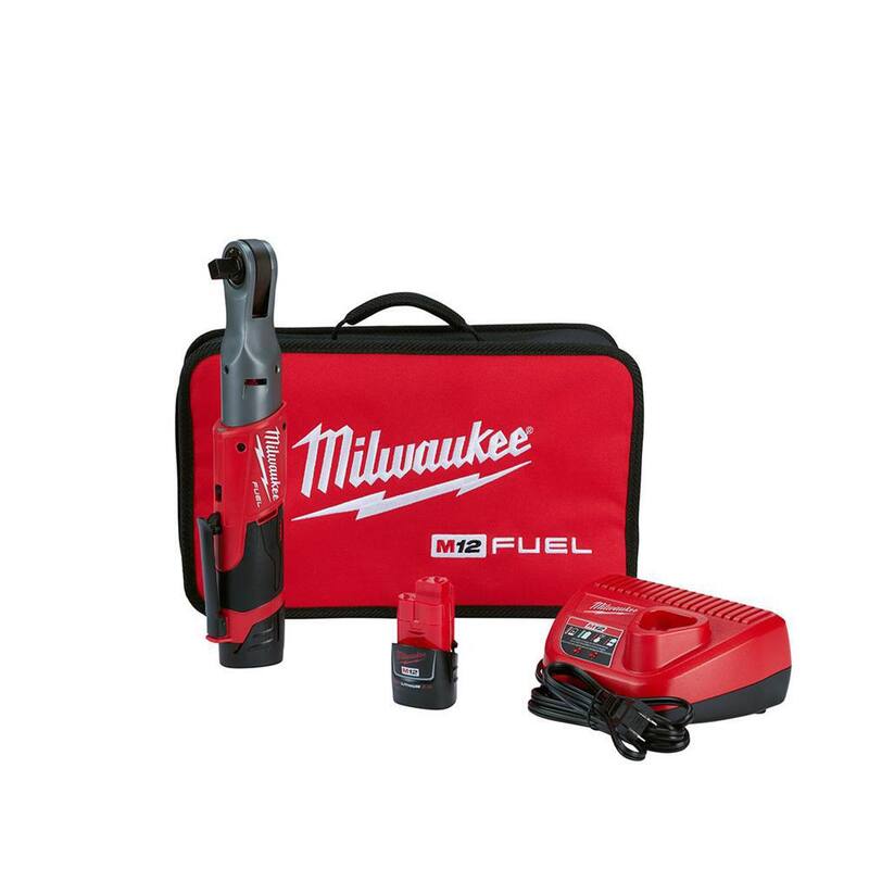 Milwaukee M12 FUEL 12V Lithium-Ion Brushless Cordless 1/2 in. Ratchet Kit con (2) Baterías de 2.0Ah, Cargador y Bolsa de Herramientas - 2558-22