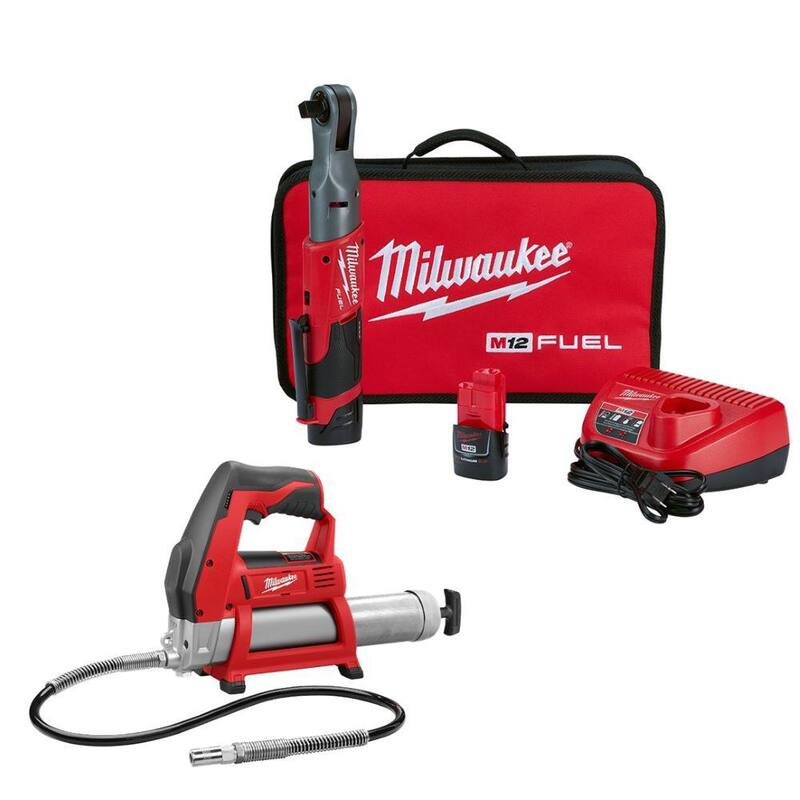 Milwaukee M12 FUEL 12V Lithium-Ion Brushless Cordless 1/2 in. Ratchet Kit con Pistola de Grasa M12 - 2558-22-2446-20