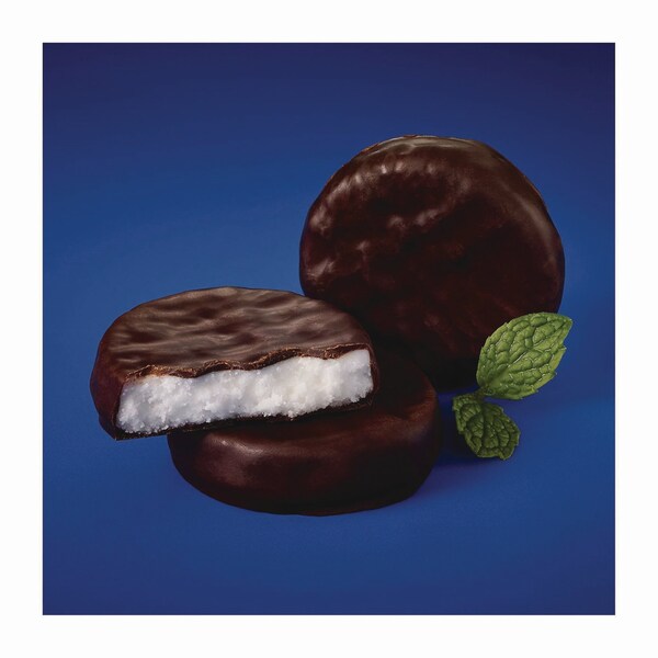 York Peppermint Patties, Peppermint/Dark Chocolate Minatures, 35.2 oz Bag - HEC05811