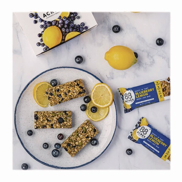 88 Acres Warm N Chewey Gluten-Free Blueberry/Lemon Seed and Oat Bar, 1.6 oz Bar, 9PK - ACY00592