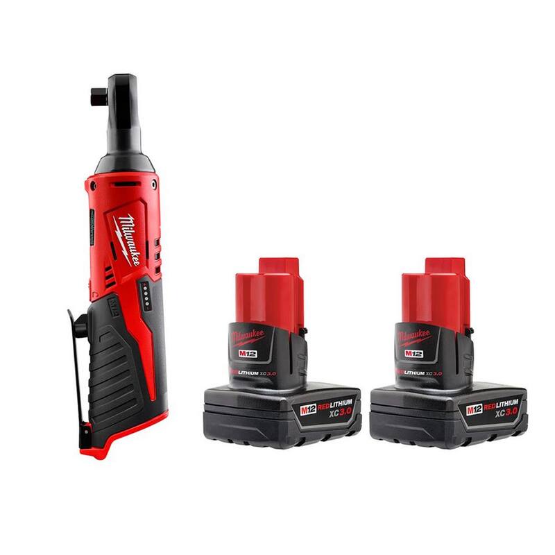 Milwaukee M12 12V Llave de trinquete inalámbrica de 3/8 pulg. con batería de iones de litio de 3.0 Ah (paquete de 2) - 2457-20-48-11-2412