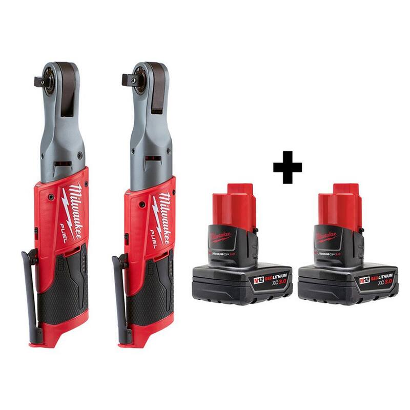 Milwaukee M12 FUEL 12V Lithium-Ion Brushless Cordless 3/8 in. y 1/2 in. Ratchet con Dos Baterías de 3.0 Ah - 2557-20-2558-20-48-11-2412
