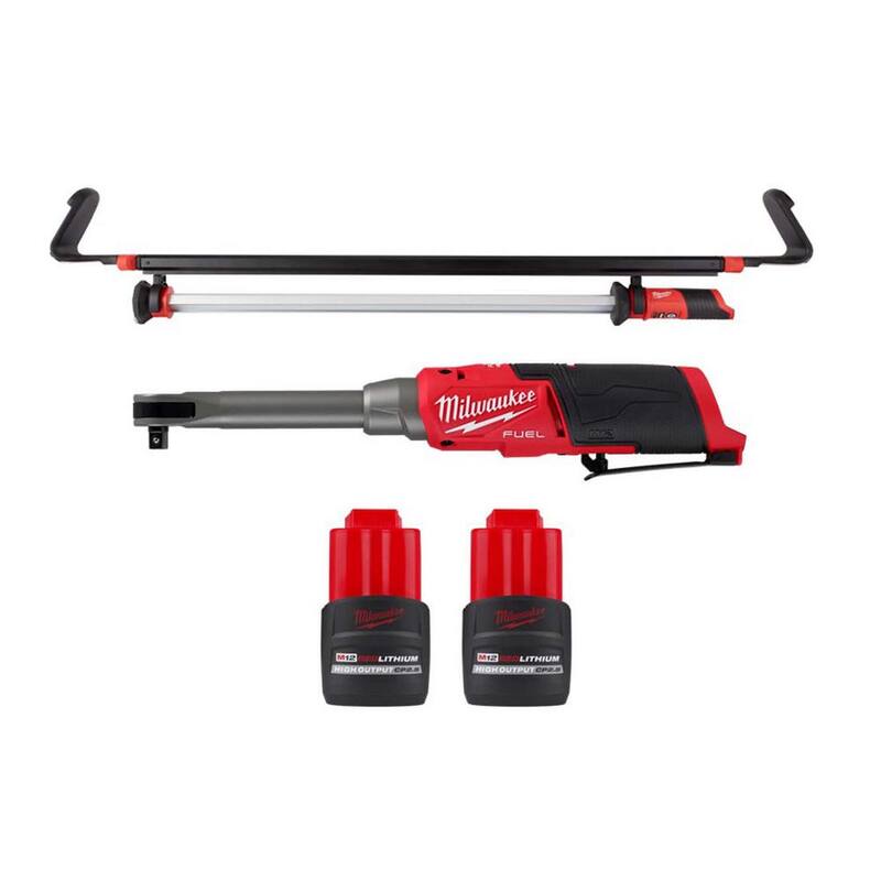 Milwaukee M12 FUEL 12V 3/8 in. Rápida inalámbrica de trinquete con alcance extendido y luz LED M12 debajo del capó, con (2) baterías M12 HO 2.5 Ah - 2569-20-2125-20-48-11-2425-48-11-2425