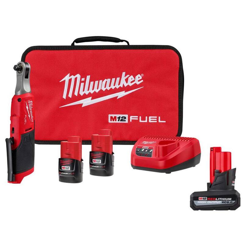 Milwaukee M12 FUEL 12V Lithium-Ion Brushless High Speed 3/8 in. Cordless Ratchet Kit w/(2) Baterías, Cargador y Batería de 5.0 Ah - 2567-22-48-11-2450