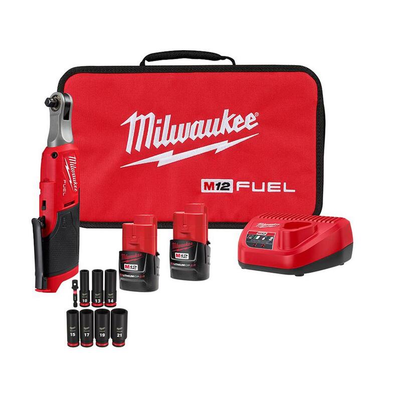 Juego de trinquete inalámbrico Milwaukee M12 FUEL de 12 V de alta velocidad para 3/8 pulgadas con juego de dados métricos profundos de 3/8 pulgadas Impact Rated (8 piezas) - 2567-22-49-66-7021