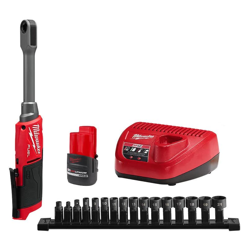 Milwaukee M12 FUEL INSIDER 12V Kit de trinquete de caja de alcance extendido inalámbrico sin escobillas de 1/4 pulg. - 3/8 pulg. con batería, cargador - 3050-21