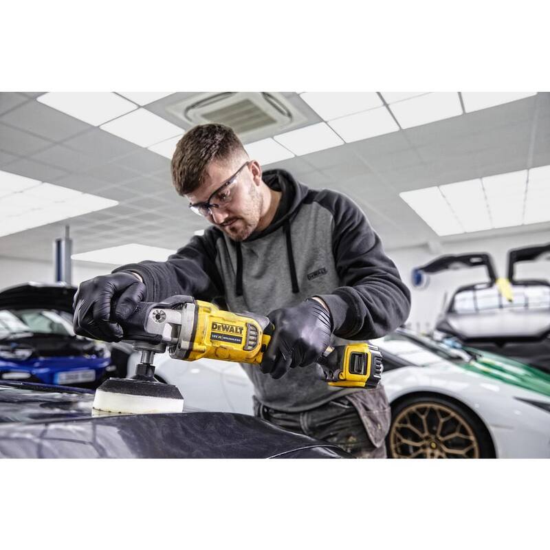 DEWALT 20V MAX XR Pulidora rotativa inalámbrica sin escobillas de 7 pulgadas con velocidad variable (Herramienta solamente) - DCM849B