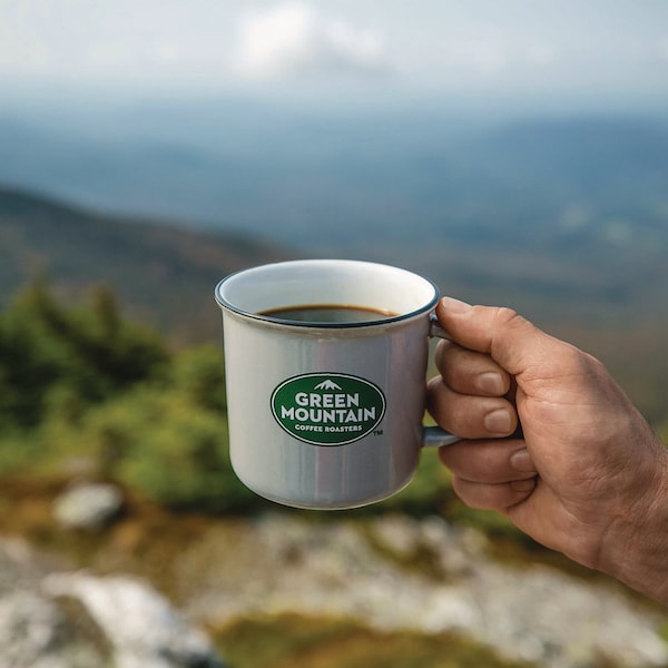 Green Mountain Coffee Breakfast Blend Whole Bean Coffee, 18 oz Bag - 5000202451