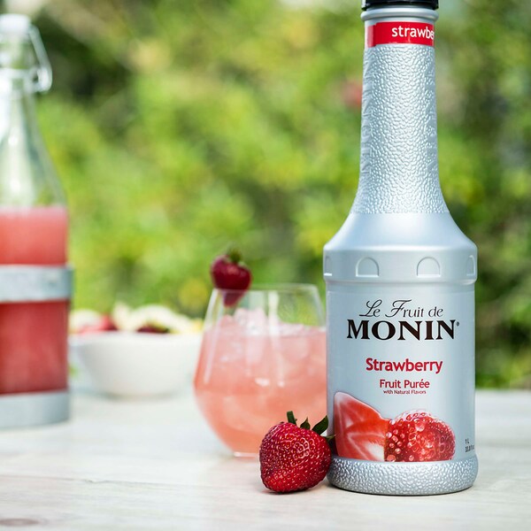 Monin Monin Premium Strawberry Fruit Puree 1 Liter, PK4 - M-RP042F