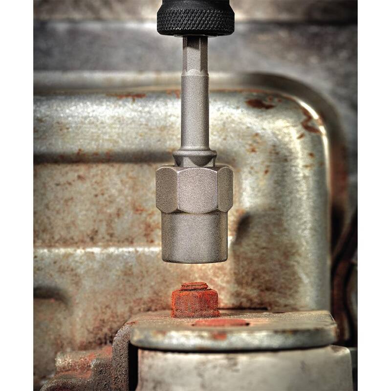 Juego de puntas de vaso de acero al carbono DEWALT Max Impact de 3/8 pulgadas (6 piezas) con adaptador de 1/4 pulgadas y juego de extractores Max Impact (5 piezas) - DWASFSMI6XTRCT5