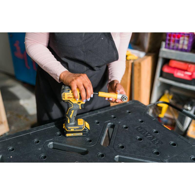 Accesorio magnético con ángulo recto MAXFIT DEWALT y juego de destornillador de tuerca magnético giratorio (4 piezas) - DWARA60WPVTDRV