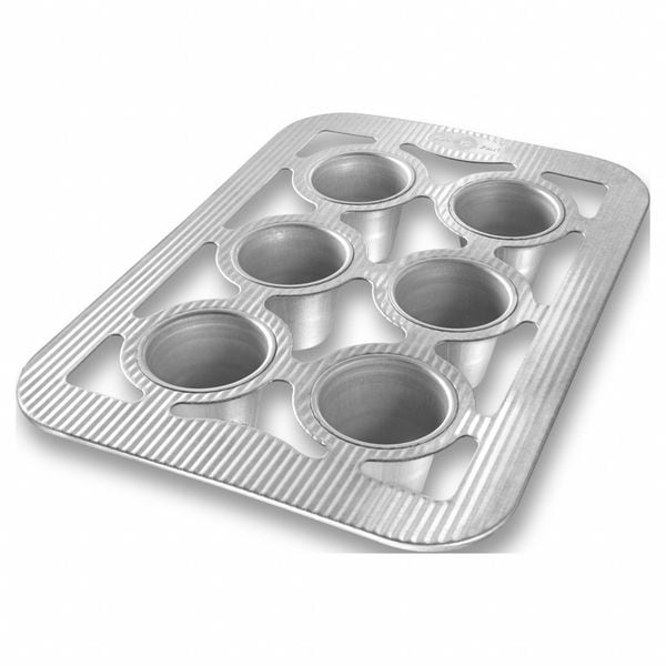 Chicago Metallic Popover Pan, 11 1/8 in W - 26100