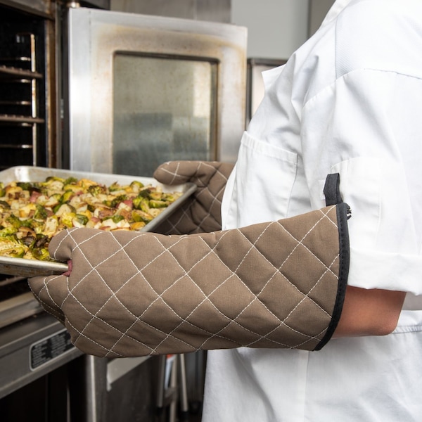 San Jamar Bestguard Oven Mitt, 17 in., WebGuard Plus Fabric, Tan, Pair - 800FG17