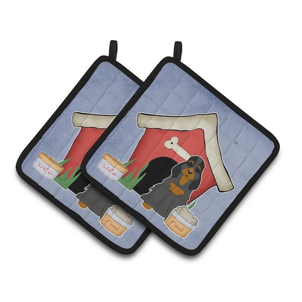 Carolines Treasures Dog House Collection Cocker Spaniel Black and Tan Pair of Pot Holders - BB2847PTHD
