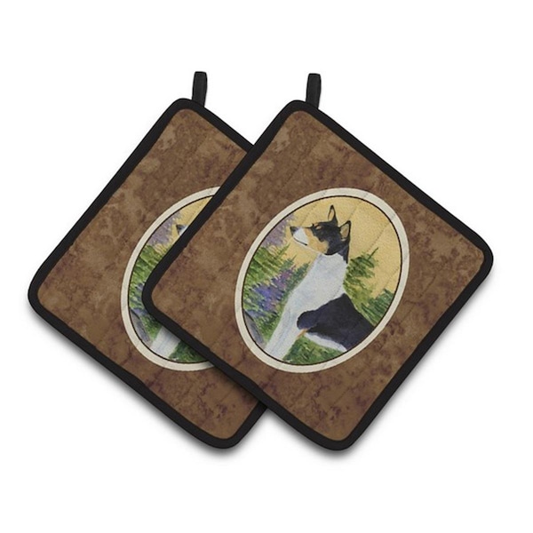 Carolines Treasures Basenji Pair of Pot Holders, 7.5 x 3 x 7.5 in. - SS8201PTHD
