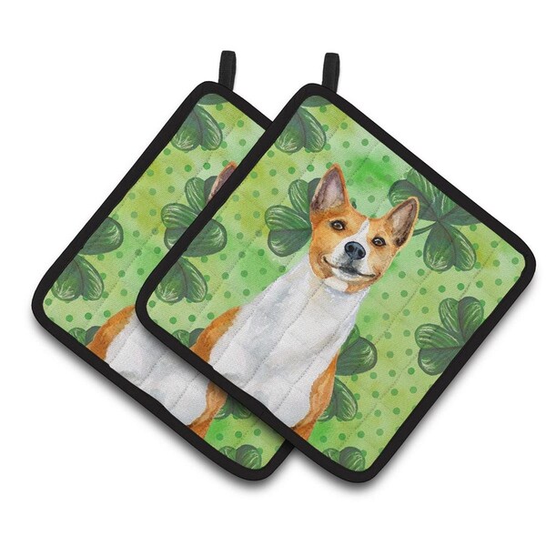 Carolines Treasures Basenji St.Patricks Pair of Pot Holders - BB9866PTHD